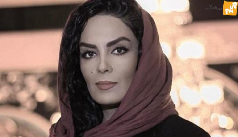 سارا خوئینی ها که یکی از بازیگران مطرح و سرشناس سینمای ایران است در اولین ازدواج خود با چنگیز وثقی که 17 سال از او بزرگتر بود ازدواج کرد.